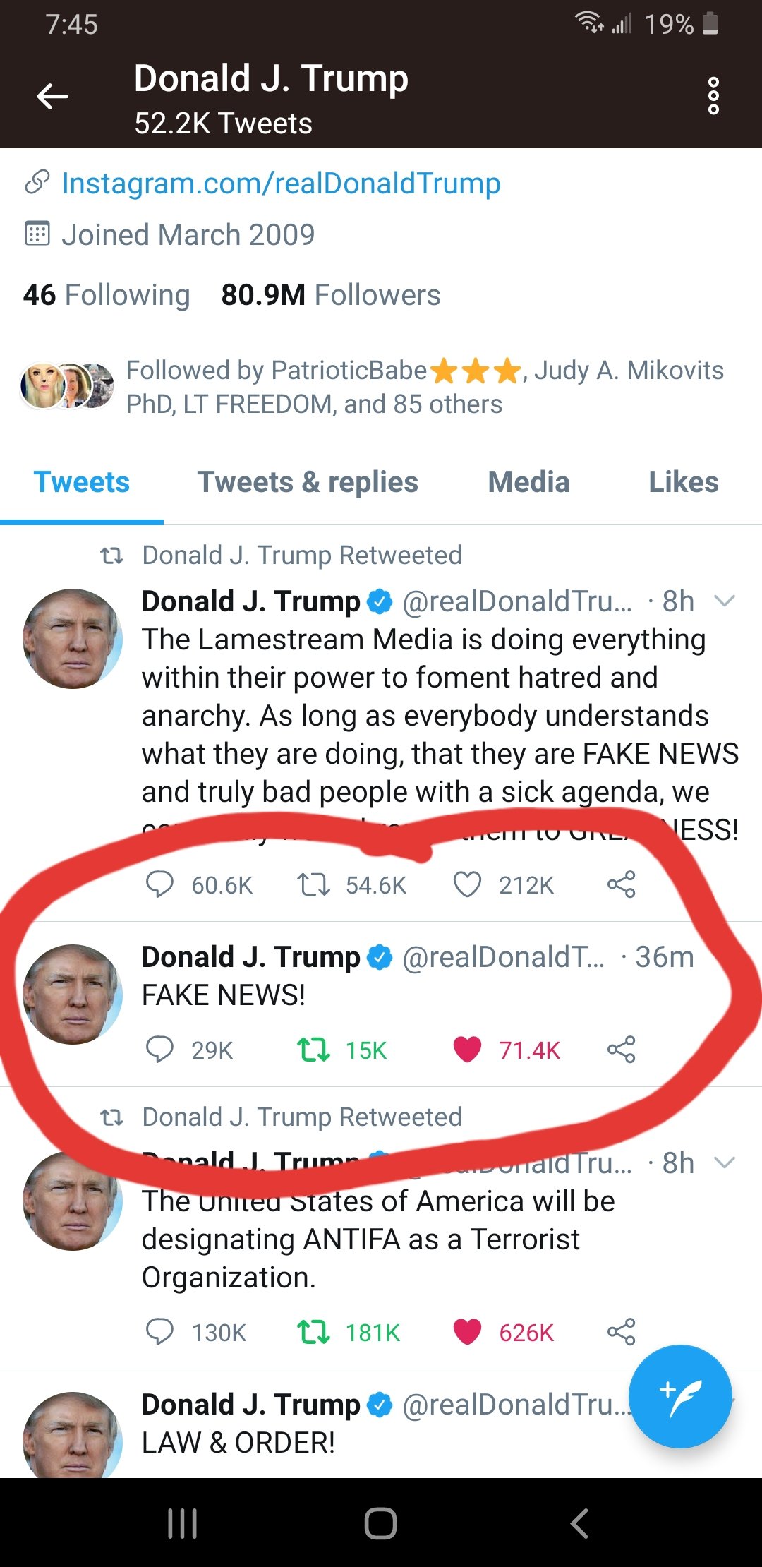 TRUMP - Fake News Twitter